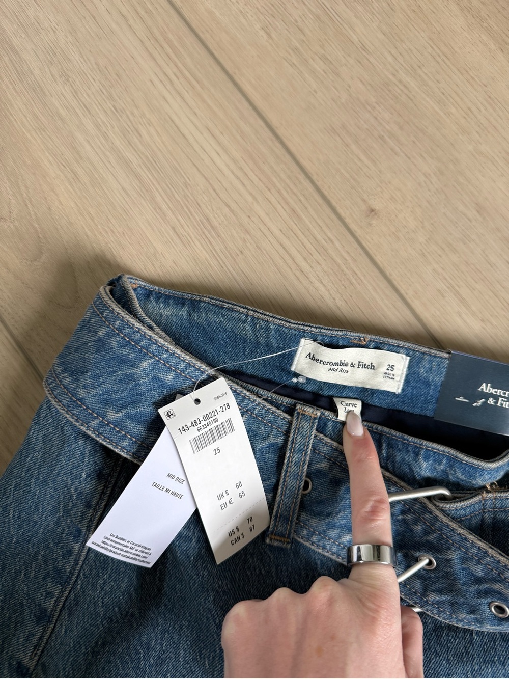 Abercrombie & Fitch Curve Love Denim Mini Skirt with Belt - Picture 2 of 3